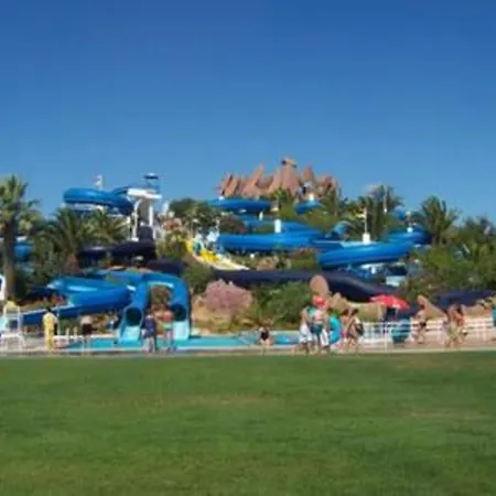 1 Bedroom 5 Min Falesia Beach And Close To Center - E דירה אלבופיירה